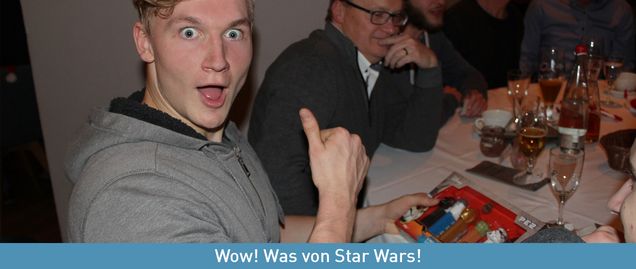 VRG_Mitarbeiter_Weihnachtsfeier_1_01